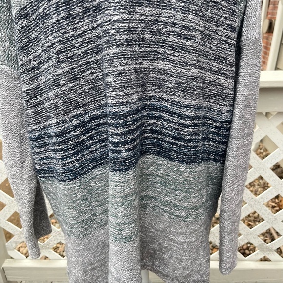 J Jill Cowl‎ Neck 3/4 Sleeve Medium Gray Blue Striped Tunic Sweater Wool Blend - Picture 9 of 11